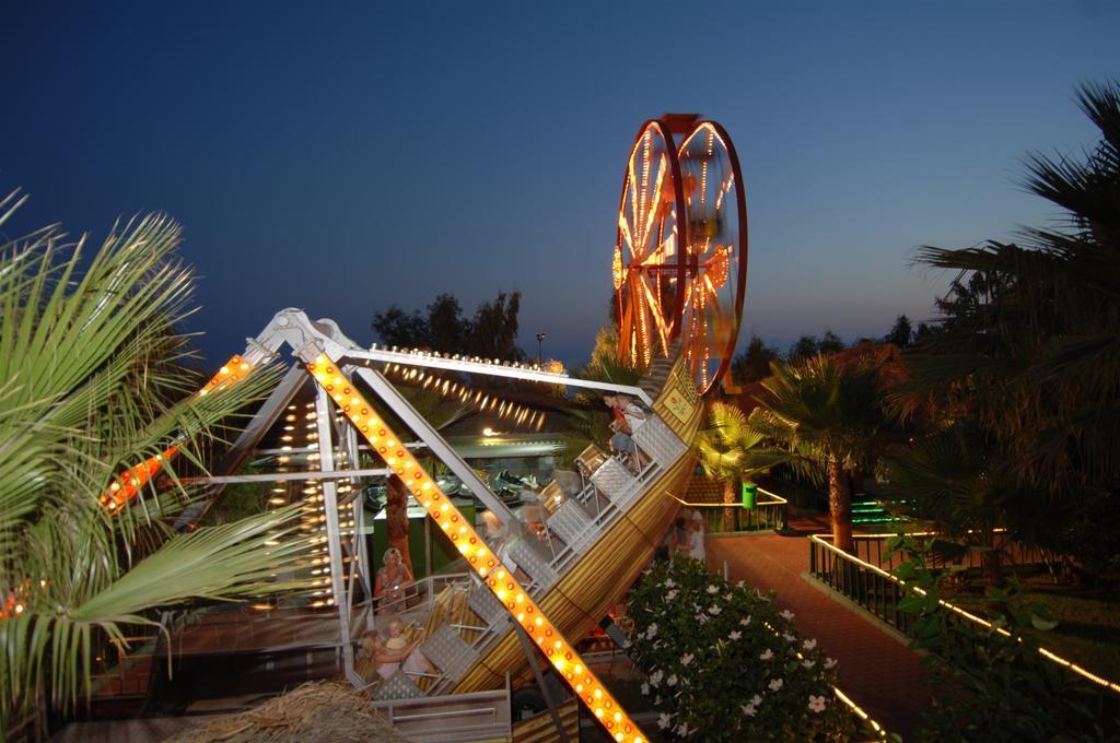 Delphin Deluxe Resort Okurcalar Extérieur photo